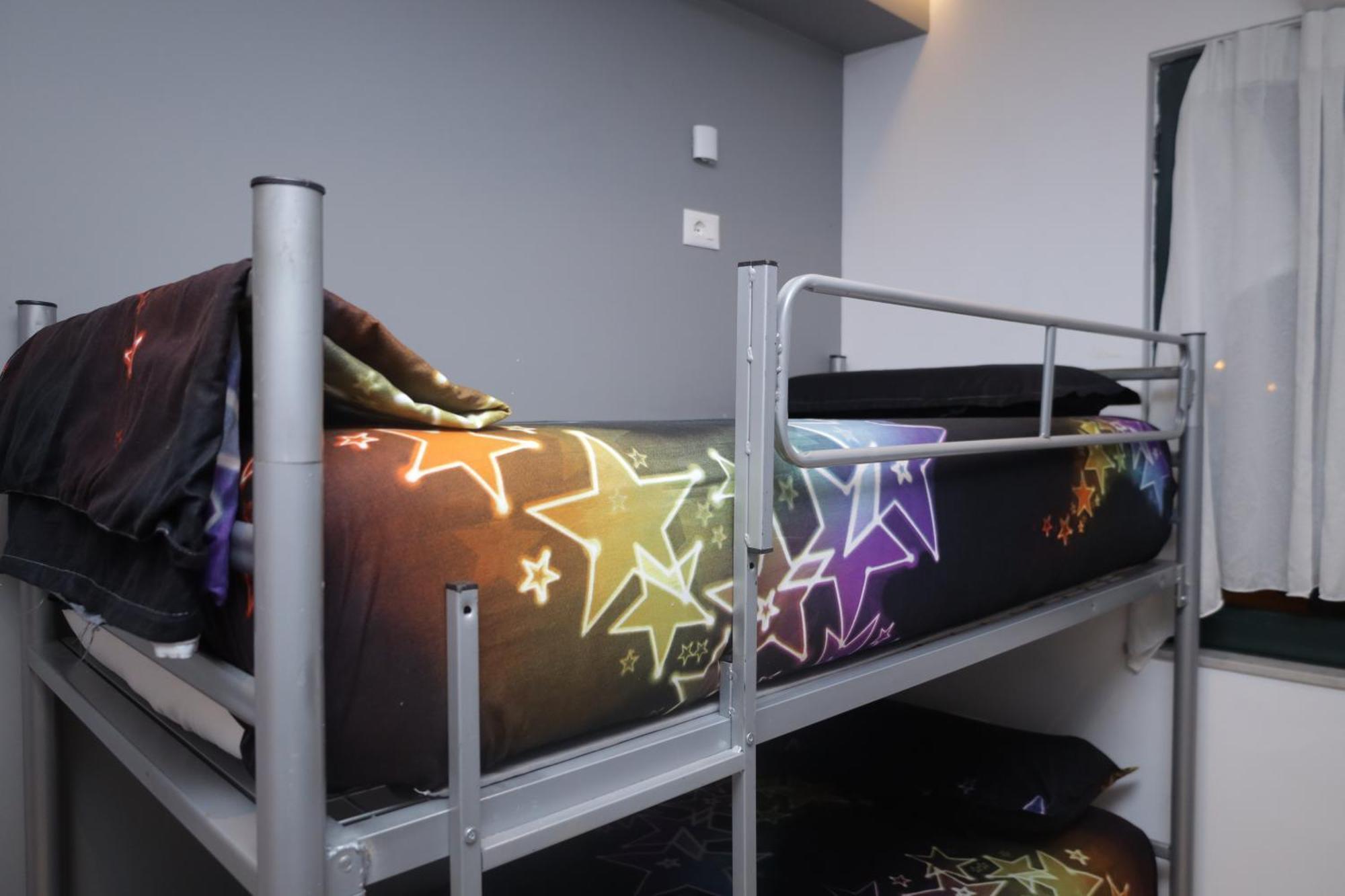 Sonche Hostel Tirana Extérieur photo